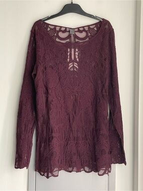 NWT S. OLIVER Lace Long-Sleeve Blouse in Burgundy